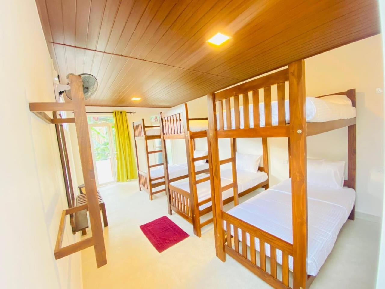 Shadow Inn Ella Εξωτερικό φωτογραφία