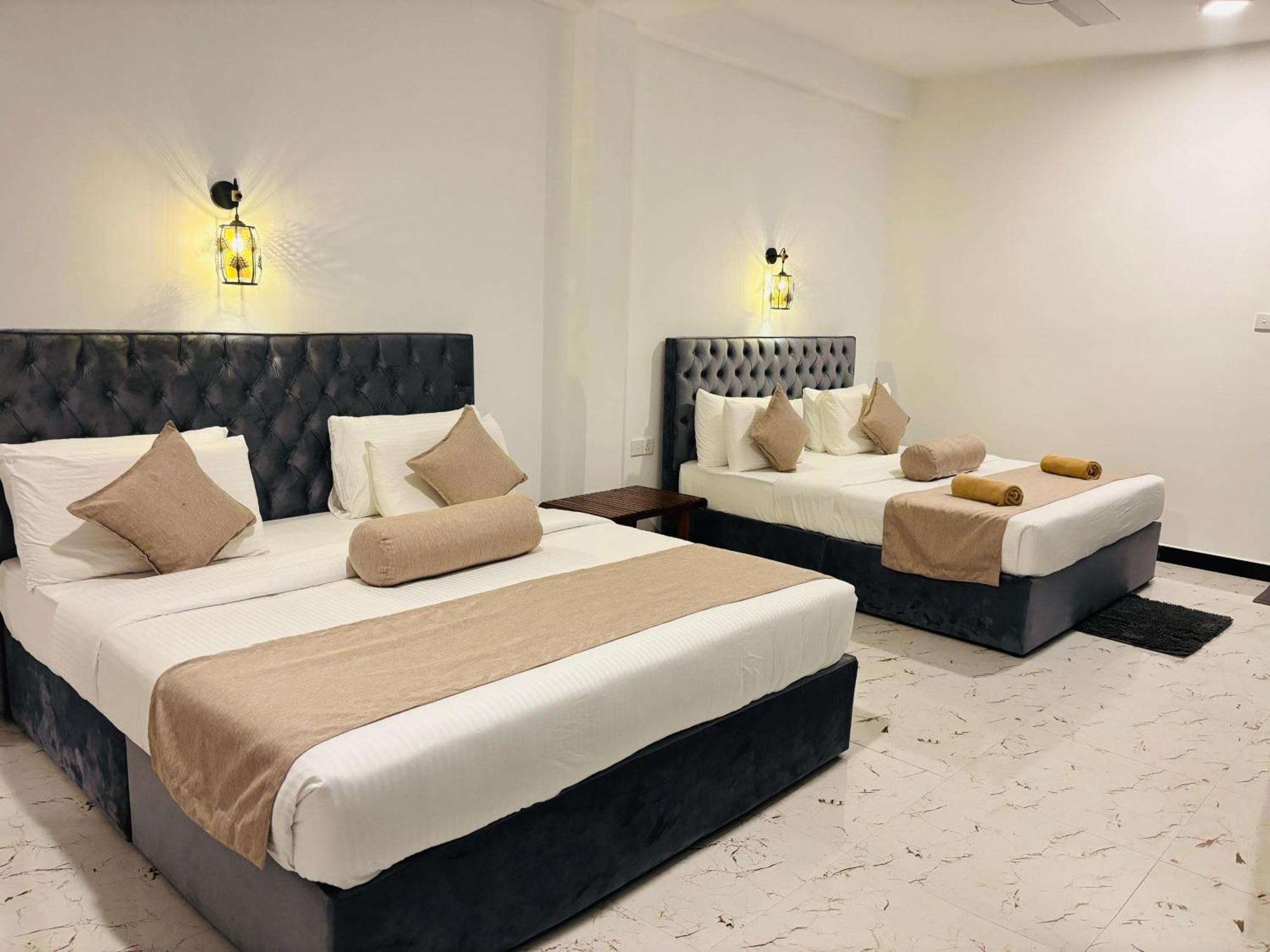 Shadow Inn Ella Εξωτερικό φωτογραφία