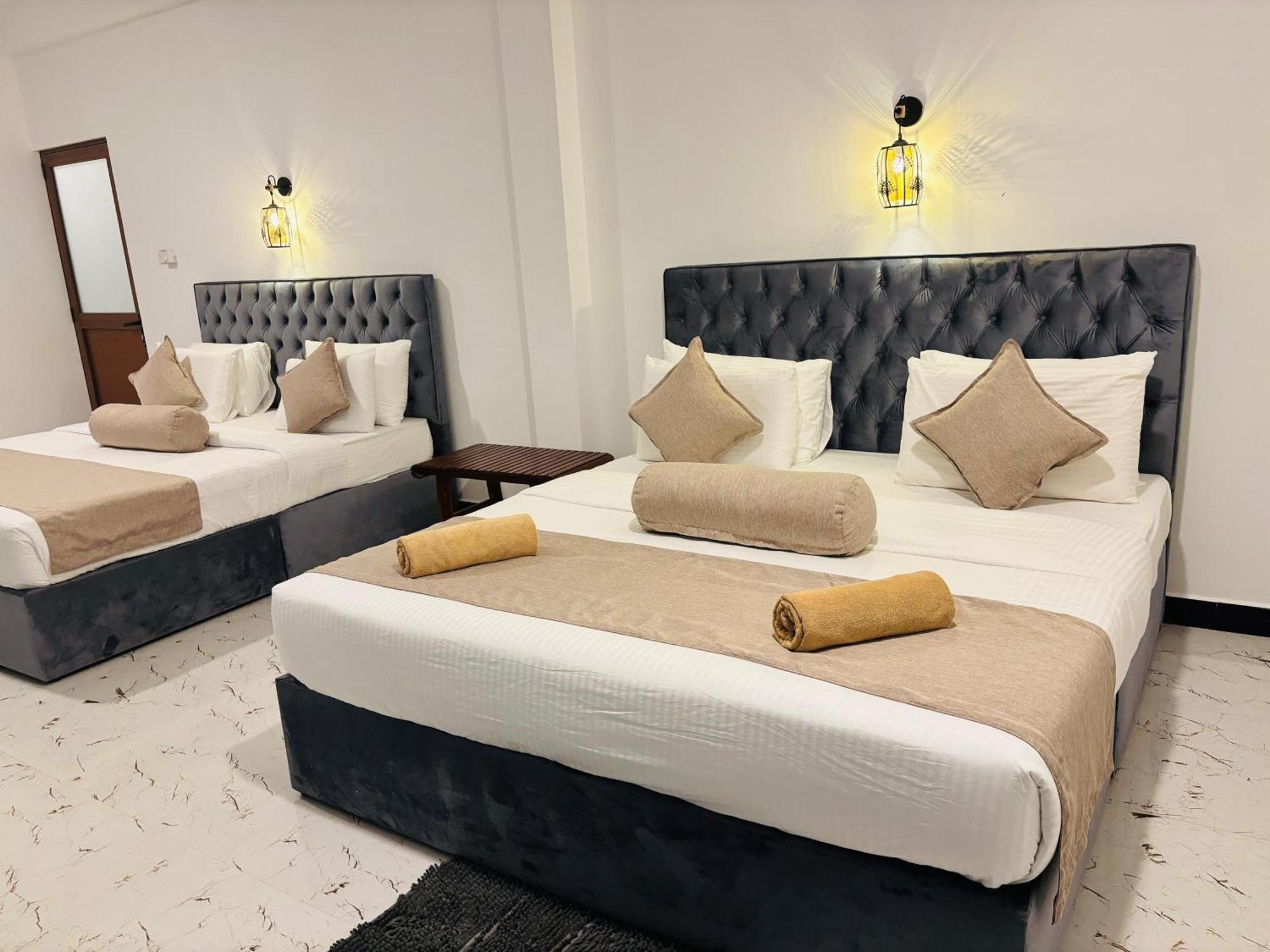 Shadow Inn Ella Εξωτερικό φωτογραφία